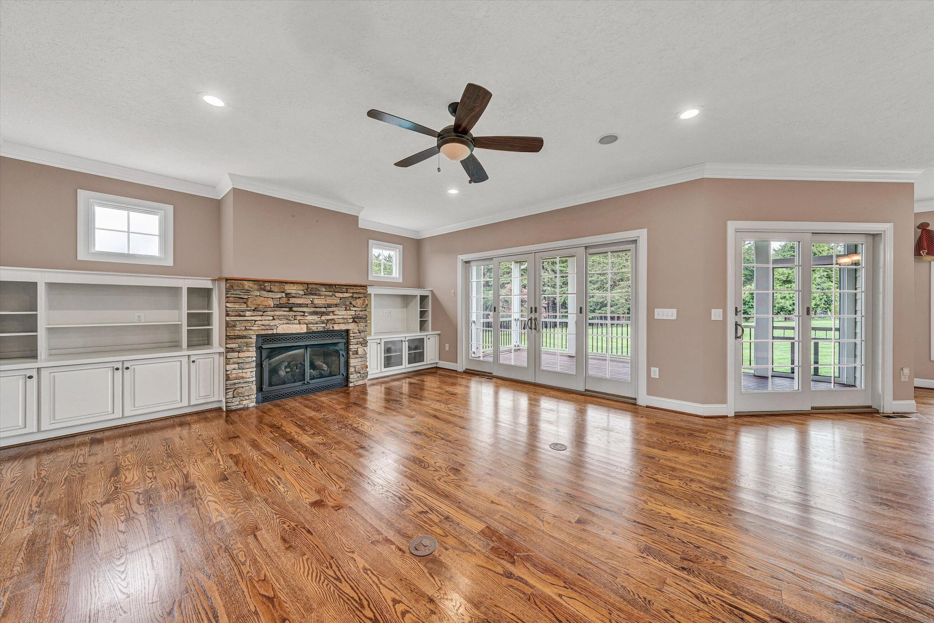 84 Landfall DR - Photo 12