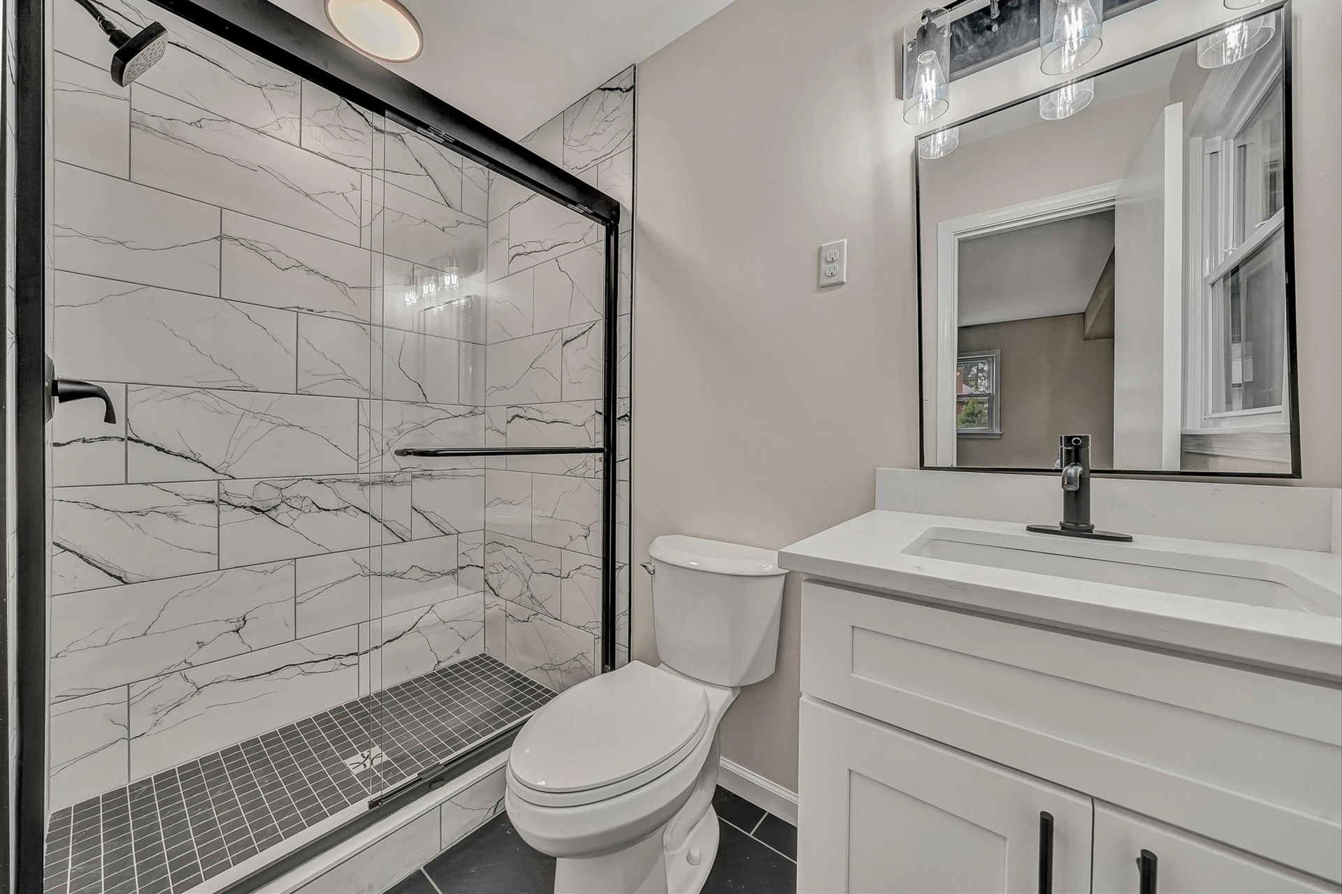 4549 Kirkwood DR - Photo 18