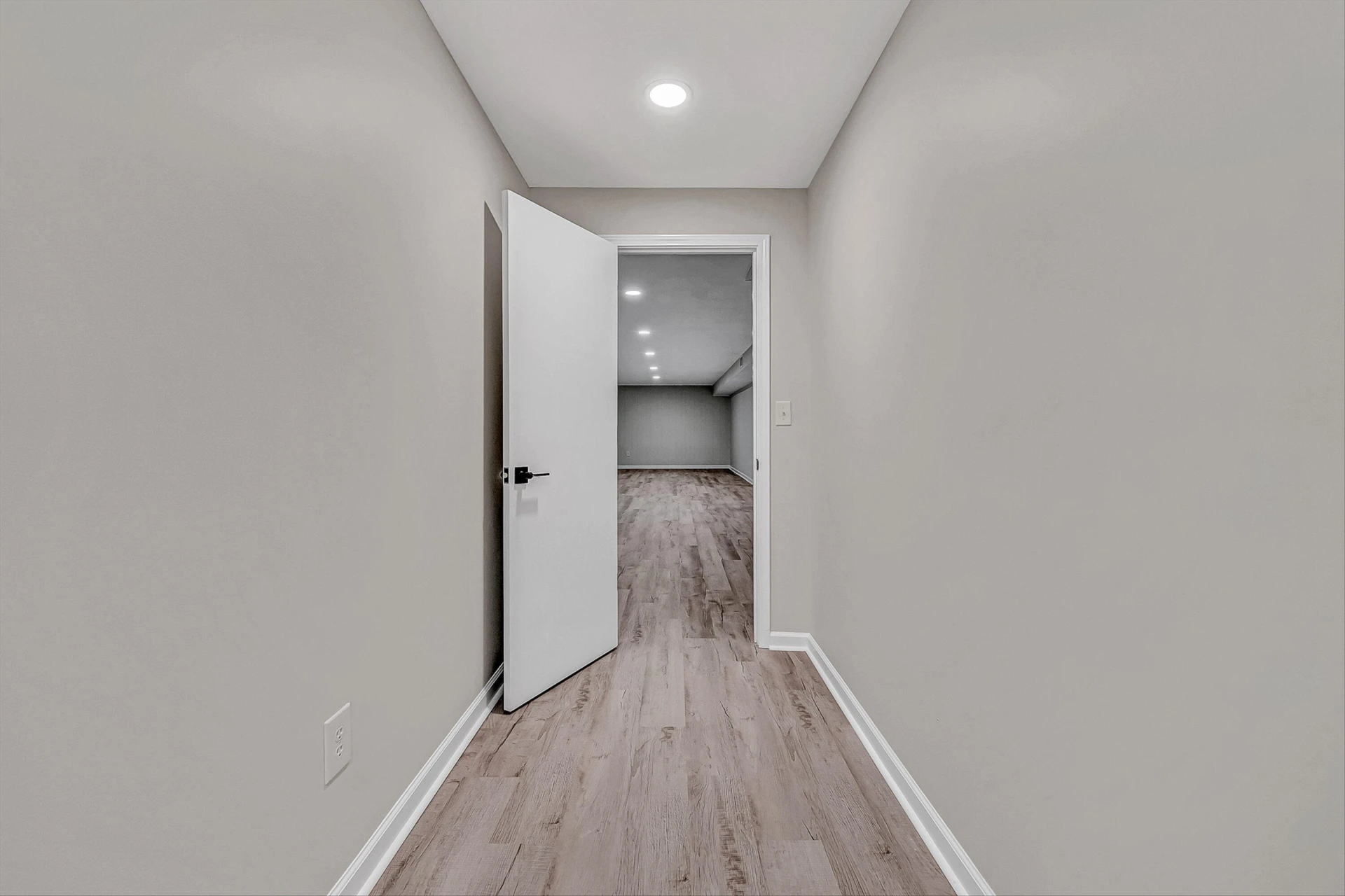4549 Kirkwood DR - Photo 29