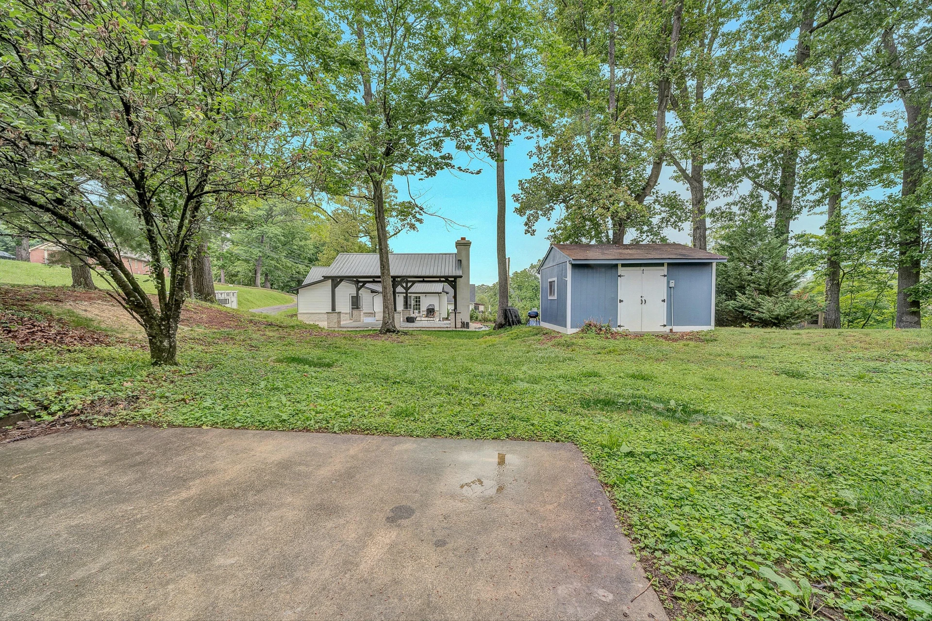 4549 Kirkwood DR - Photo 31