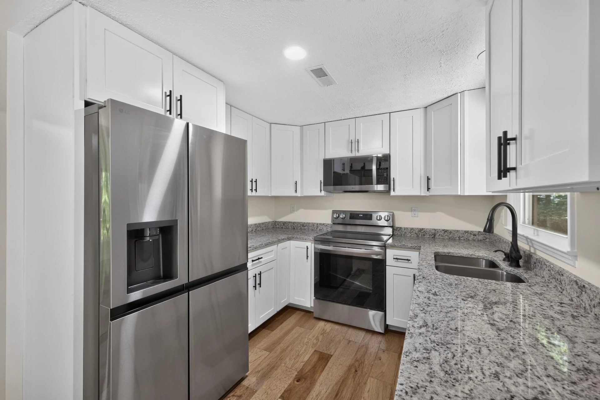 427 Reid RD - Photo 15