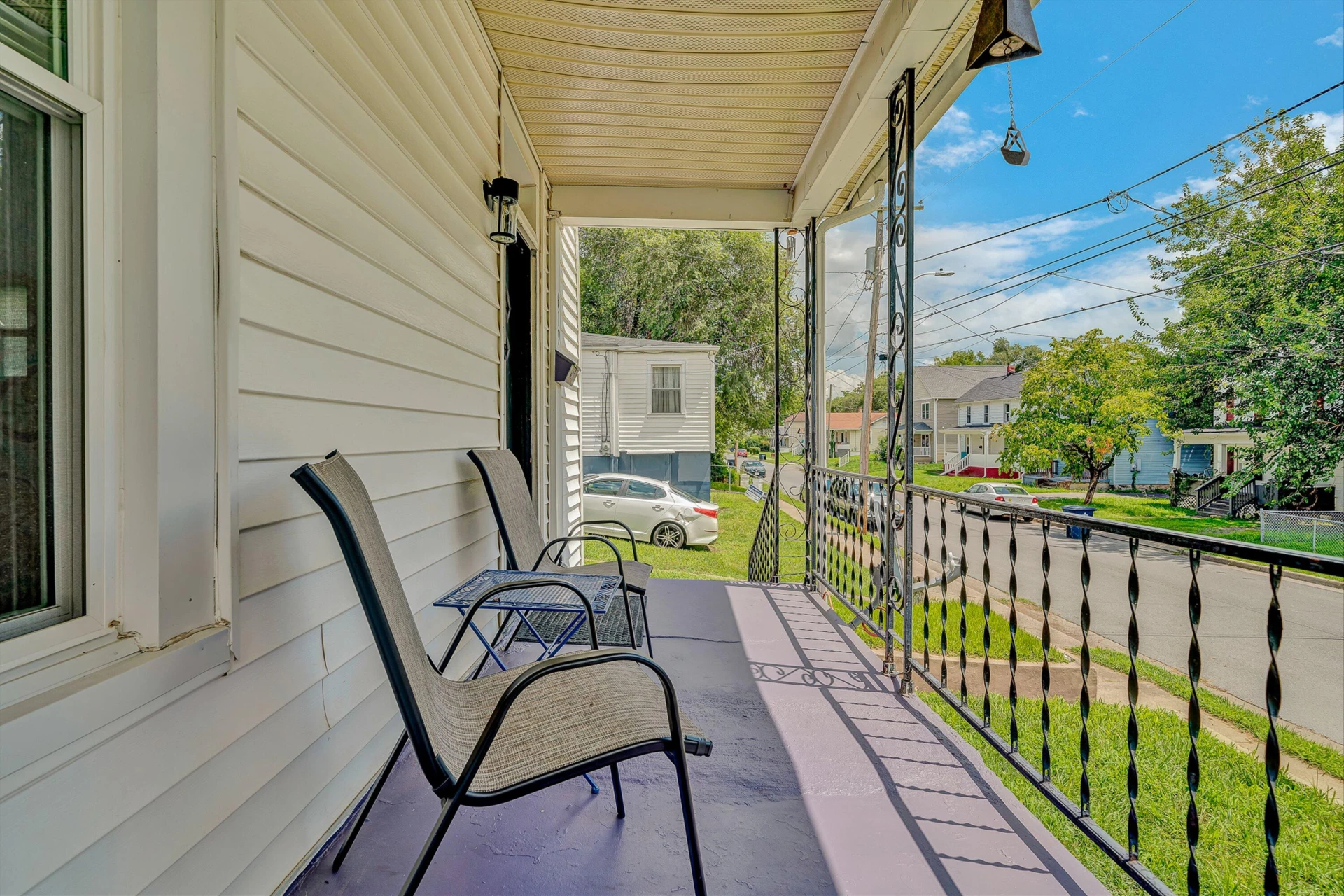 619 Madison AVE NW - Photo 3