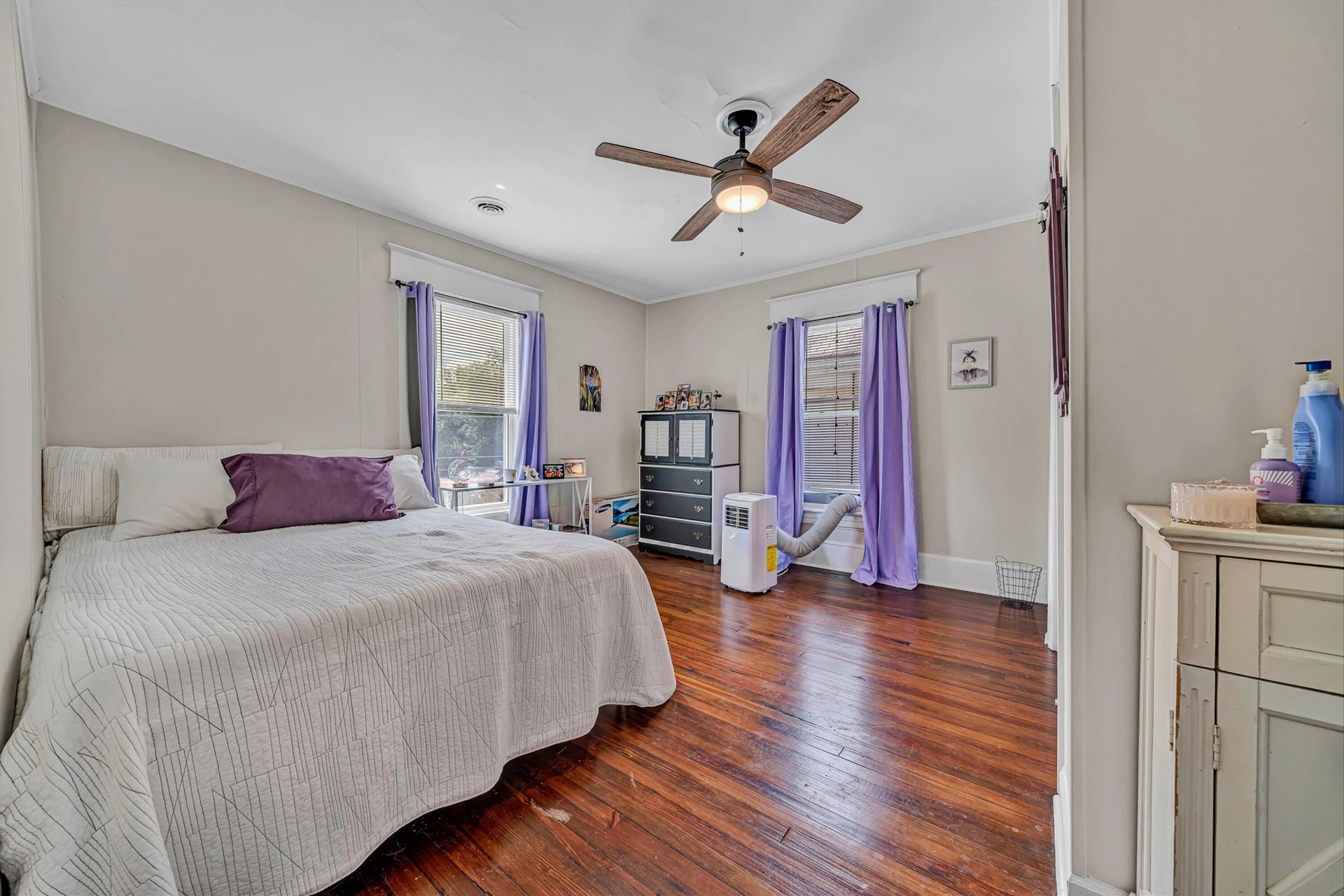 619 Madison AVE NW - Photo 17