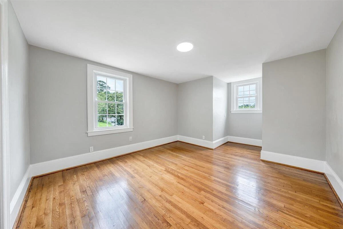 118 E Virginia AVE - Photo 22