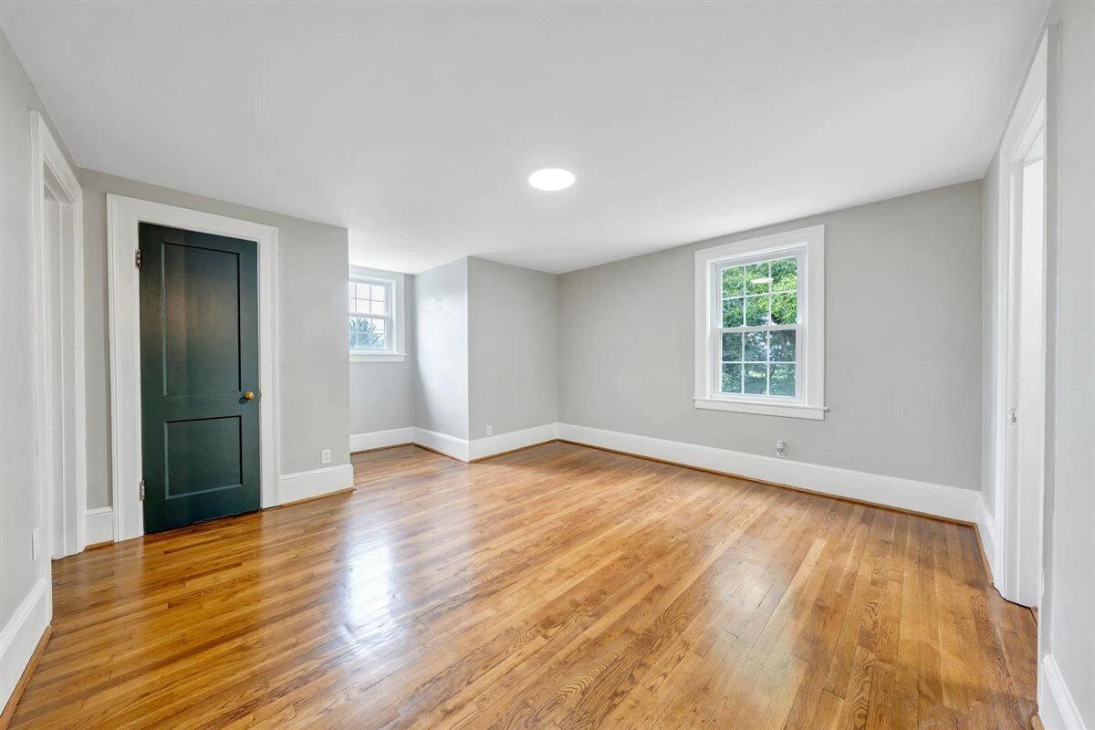 118 E Virginia AVE - Photo 27