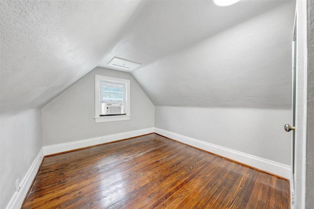 118 E Virginia AVE - Photo 33
