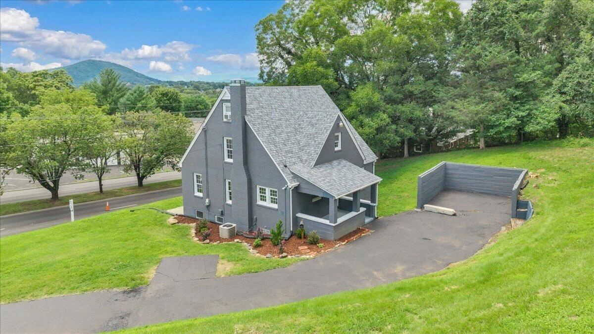118 E Virginia AVE - Photo 49