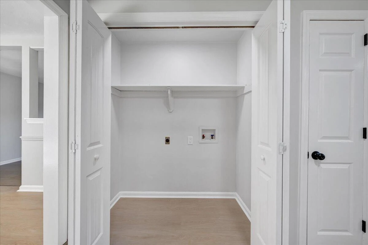355 Knollwood DR - Photo 21