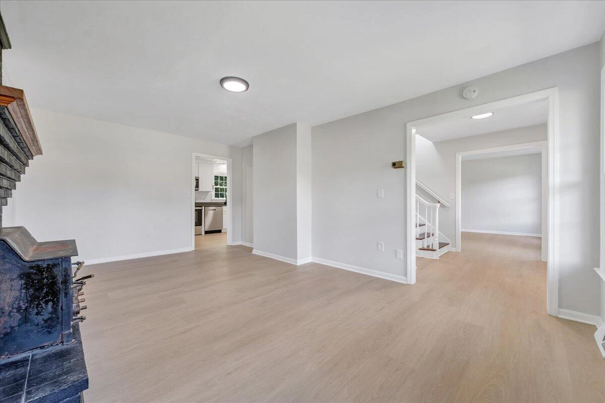 355 Knollwood DR - Photo 24