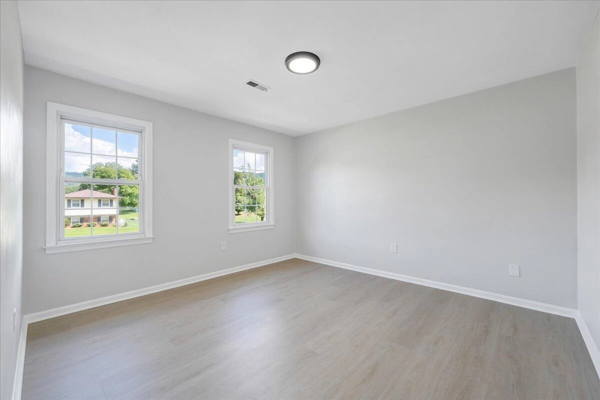 355 Knollwood DR - Photo 39