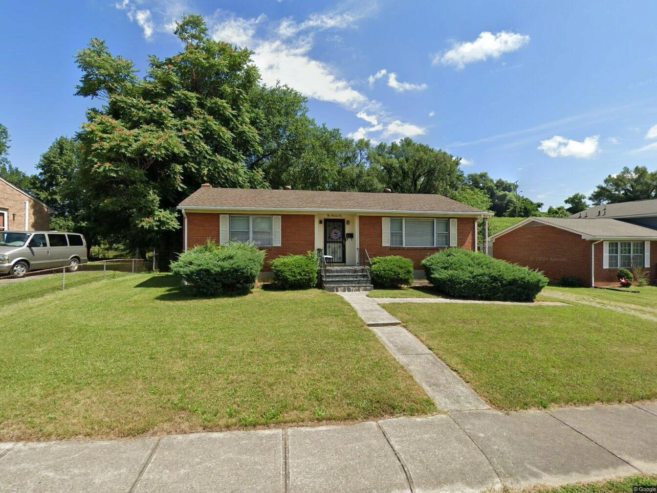 401 McDowell AVE NW