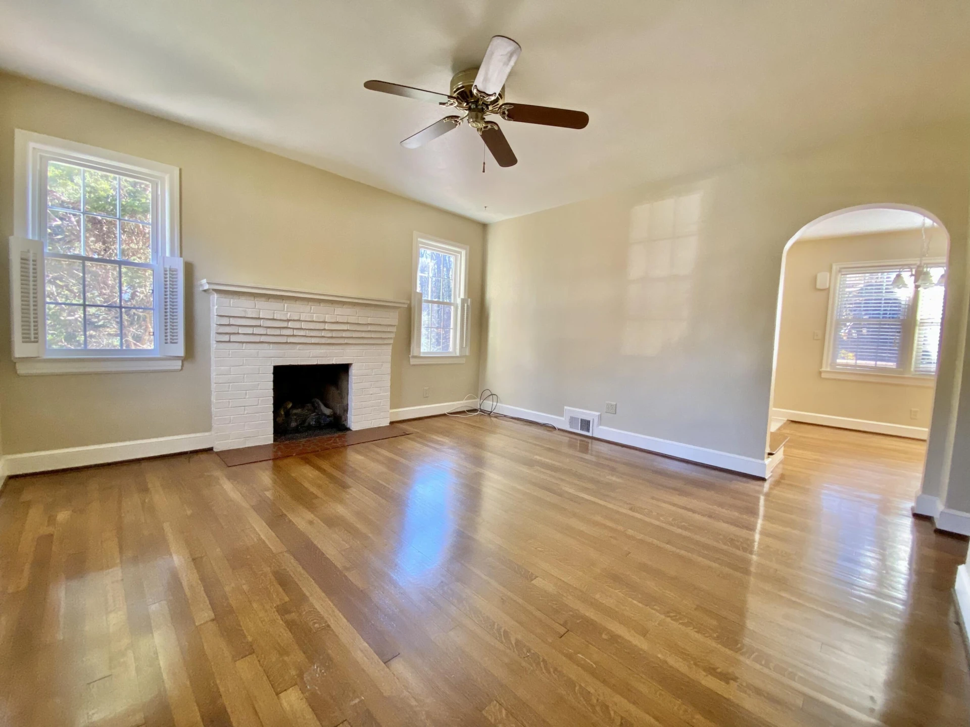 906 Brandon AVE SW - Photo 21