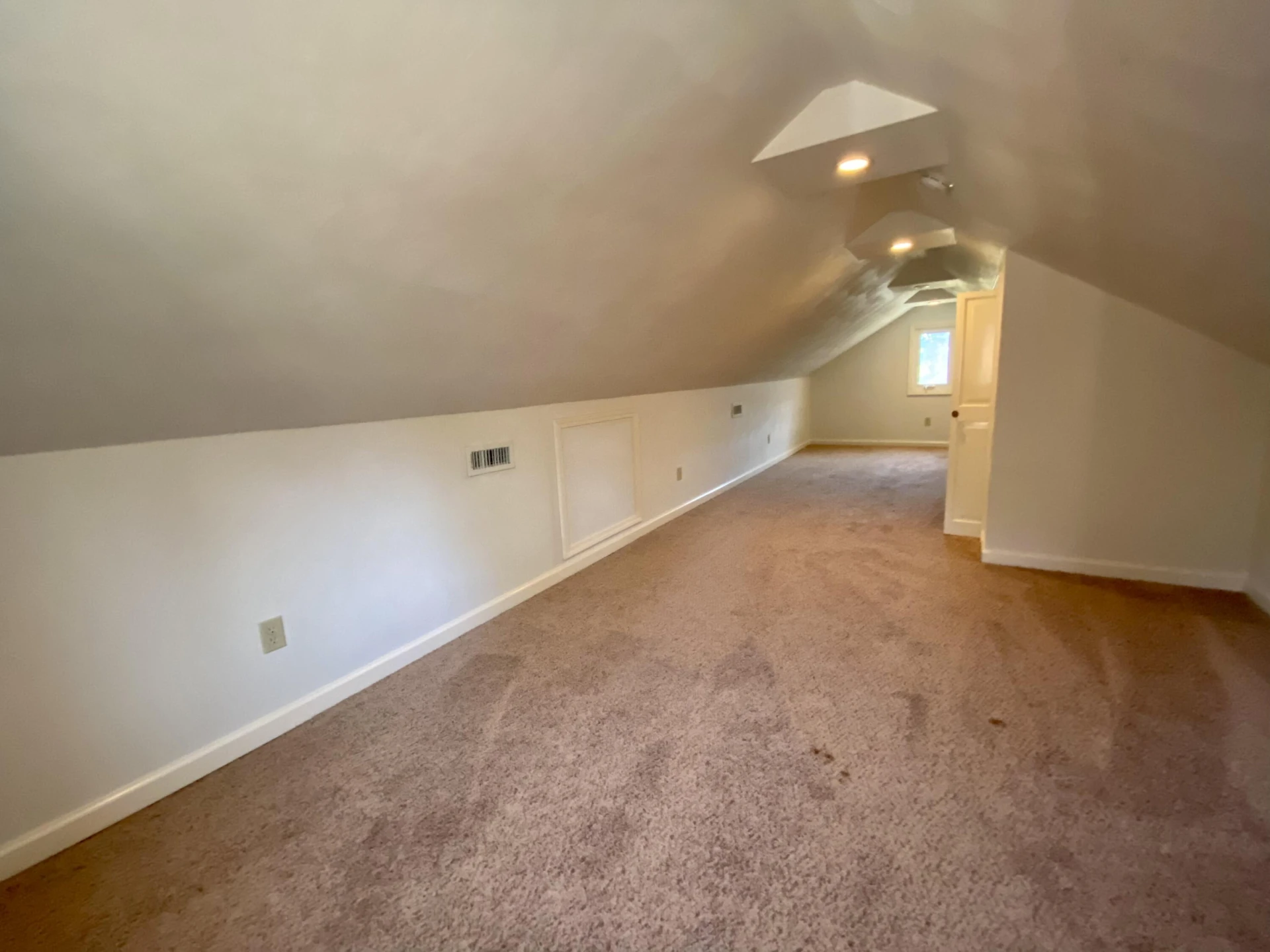 906 Brandon AVE SW - Photo 45