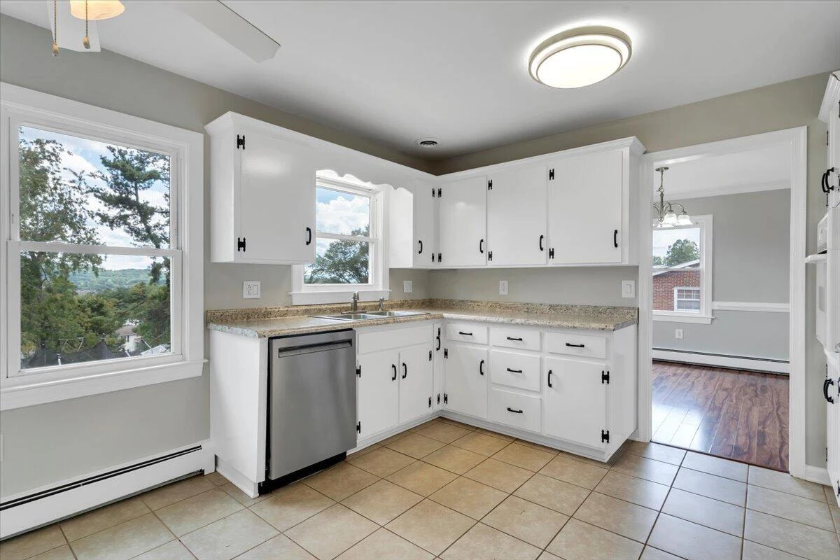 640 Olney RD - Photo 17