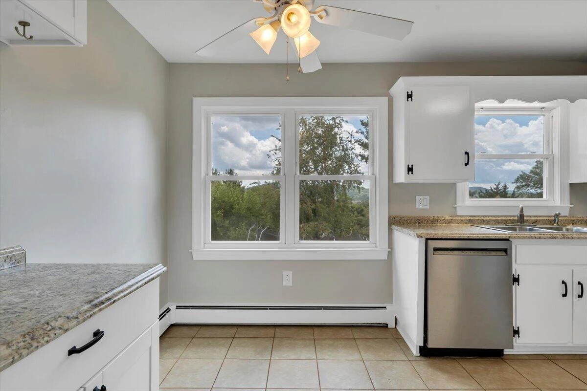640 Olney RD - Photo 19