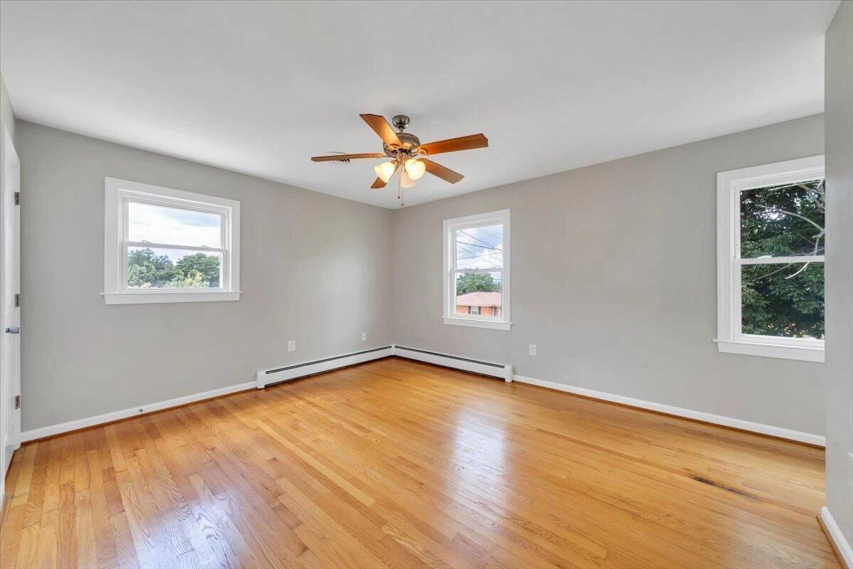 640 Olney RD - Photo 32