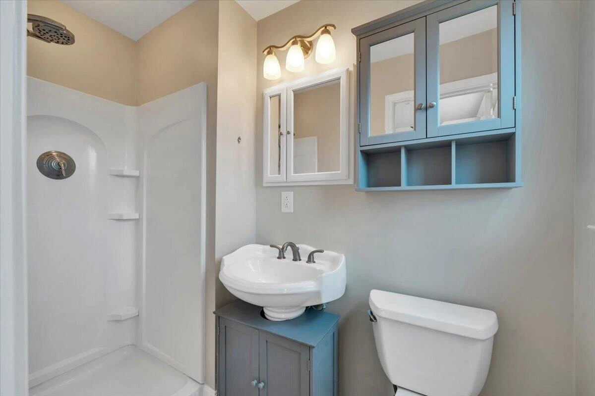 640 Olney RD - Photo 34