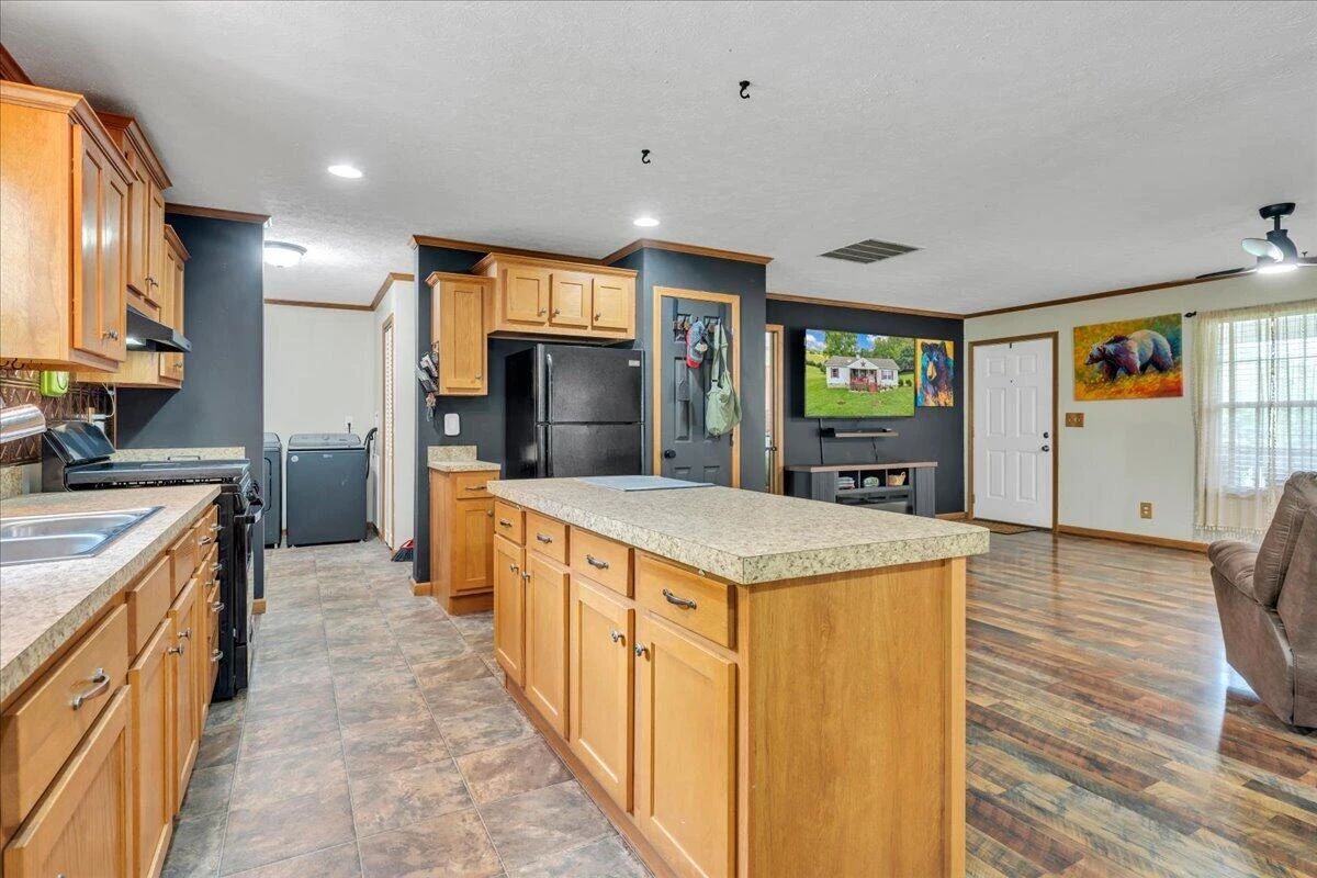 211 Wild Grass LN - Photo 17
