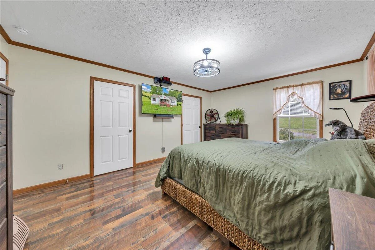 211 Wild Grass LN - Photo 23