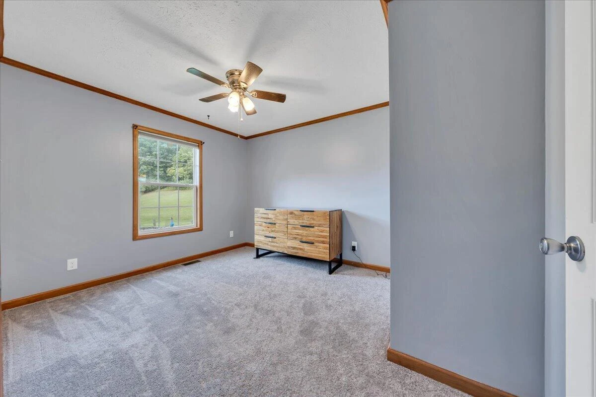 211 Wild Grass LN - Photo 28