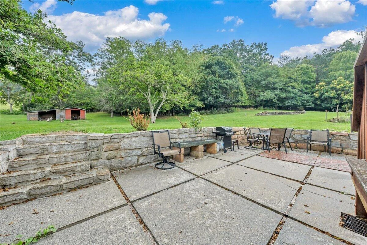 211 Wild Grass LN - Photo 35