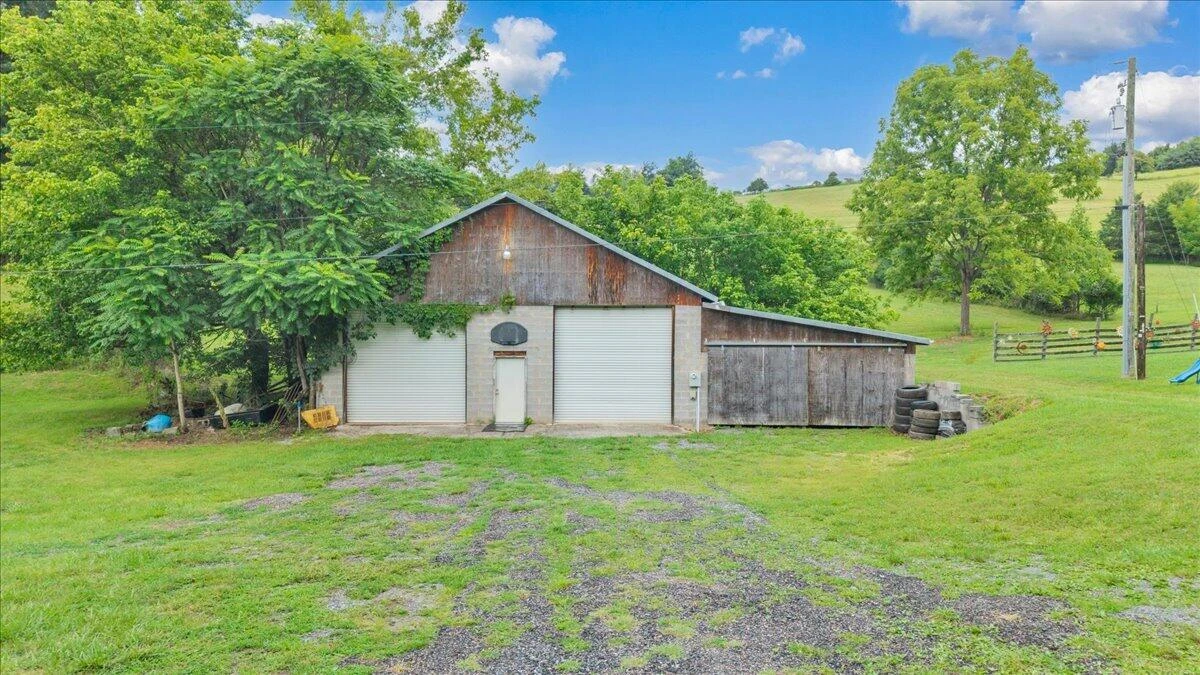 211 Wild Grass LN - Photo 42