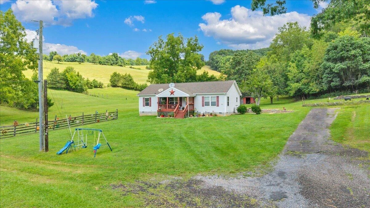 211 Wild Grass LN - Photo 47