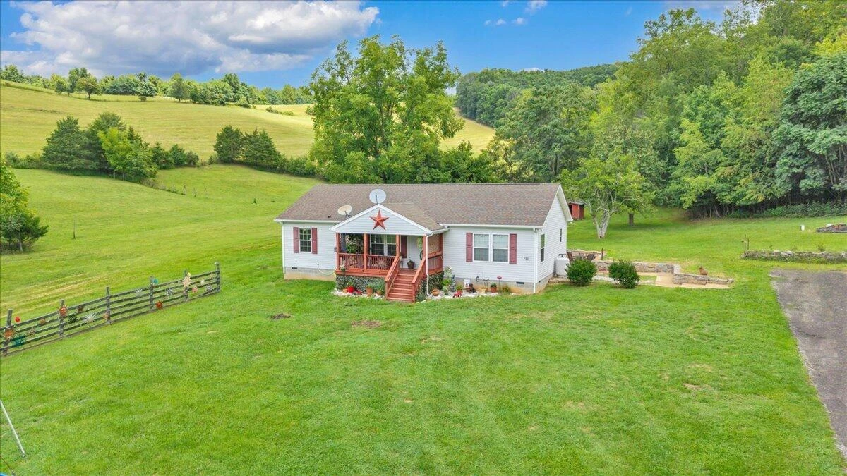 211 Wild Grass LN - Photo 49