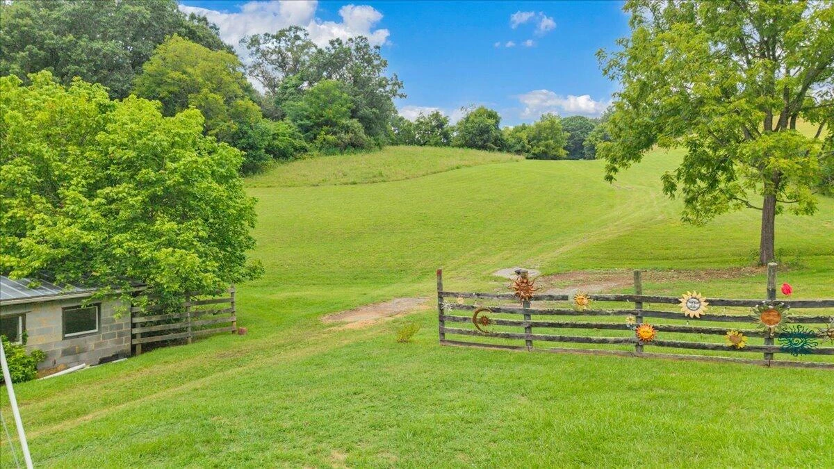 211 Wild Grass LN - Photo 59