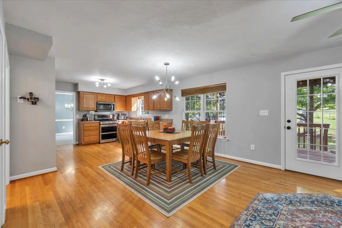 122 Yorktown RD - Photo 23
