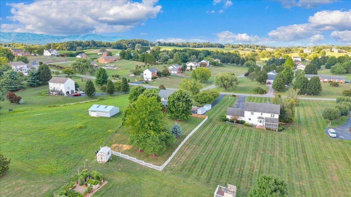 122 Yorktown RD - Photo 87