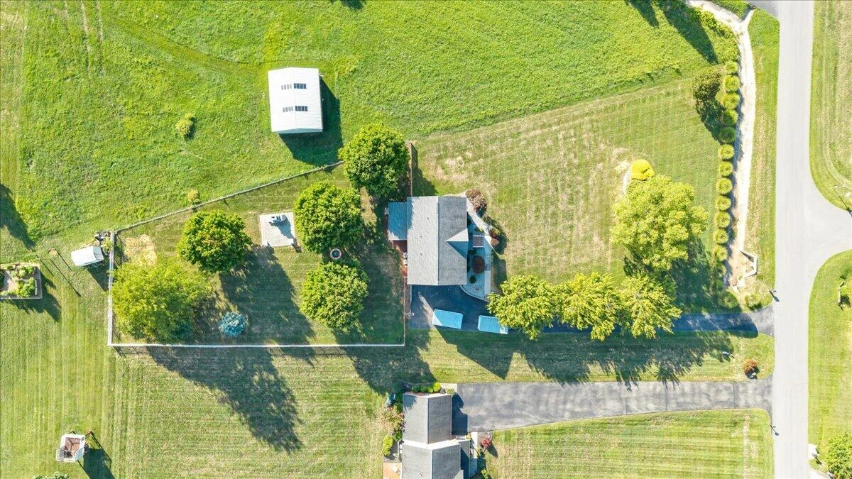 122 Yorktown RD - Photo 102