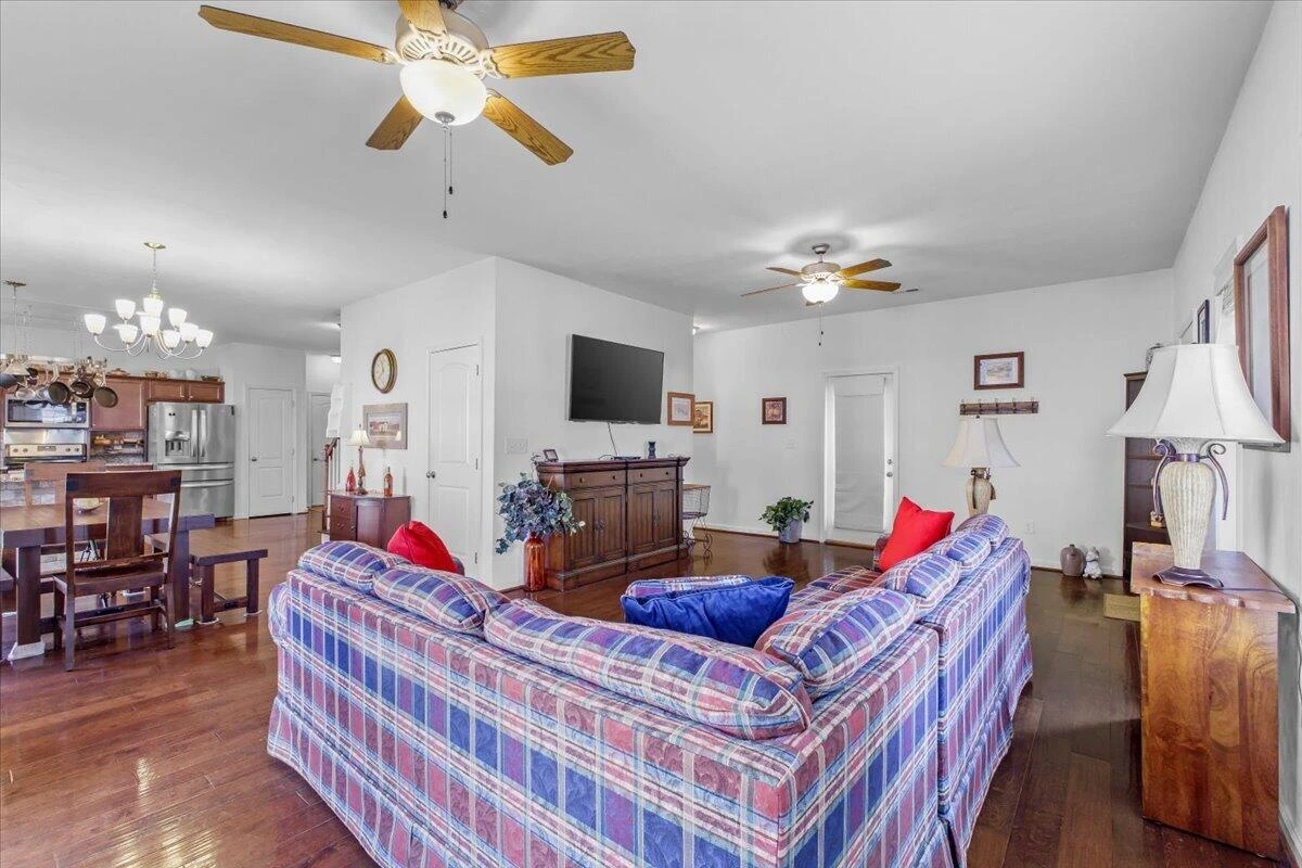 110 Roudabush DR NW - Photo 8