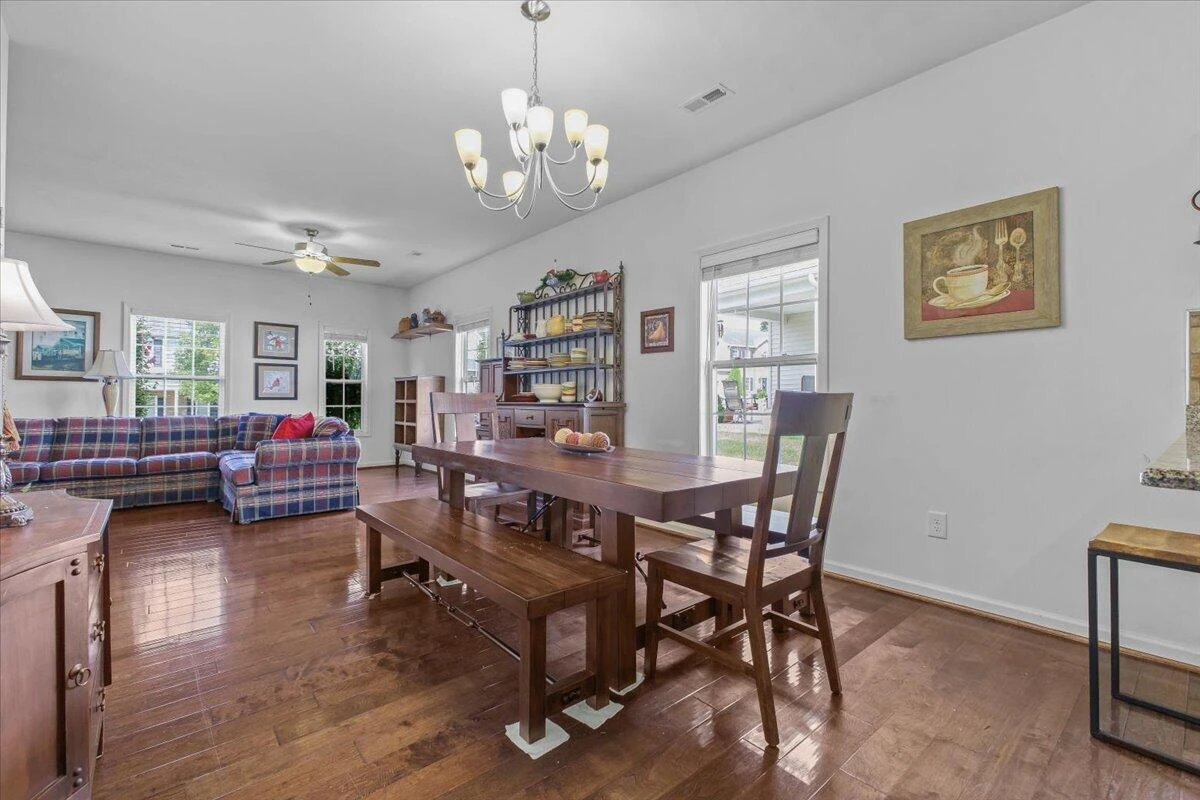 110 Roudabush DR NW - Photo 11