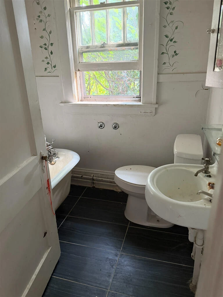 2713 Spring Hollow AVE NW - Photo 8