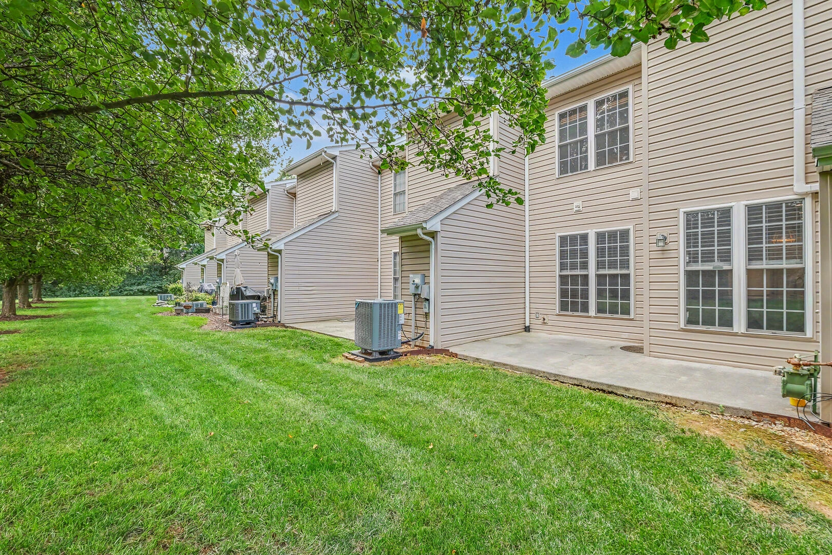 8706 Little Hoop RD - Photo 4