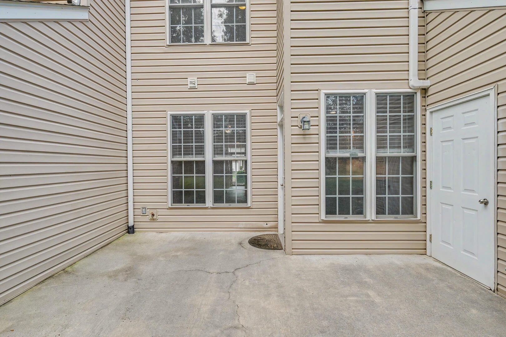 8706 Little Hoop RD - Photo 5