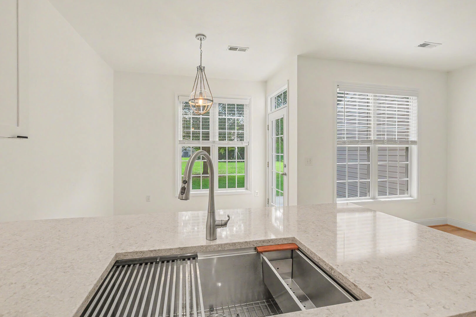 8706 Little Hoop RD - Photo 16