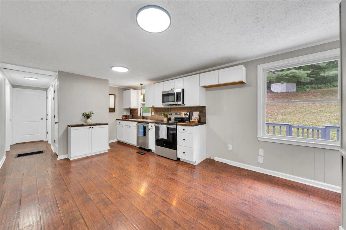 1620 Little Catawba Creek RD - Photo 10