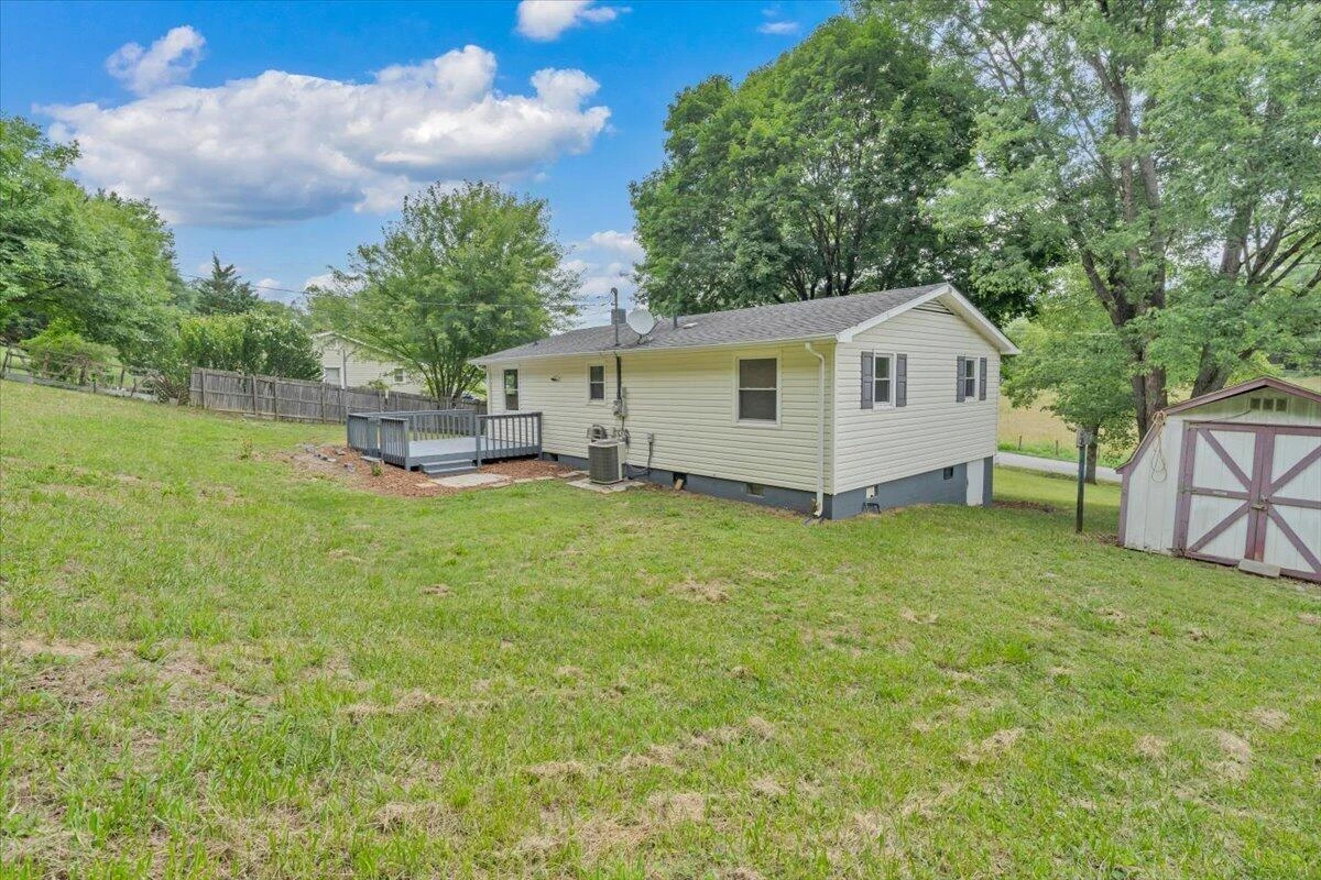 1620 Little Catawba Creek RD - Photo 28