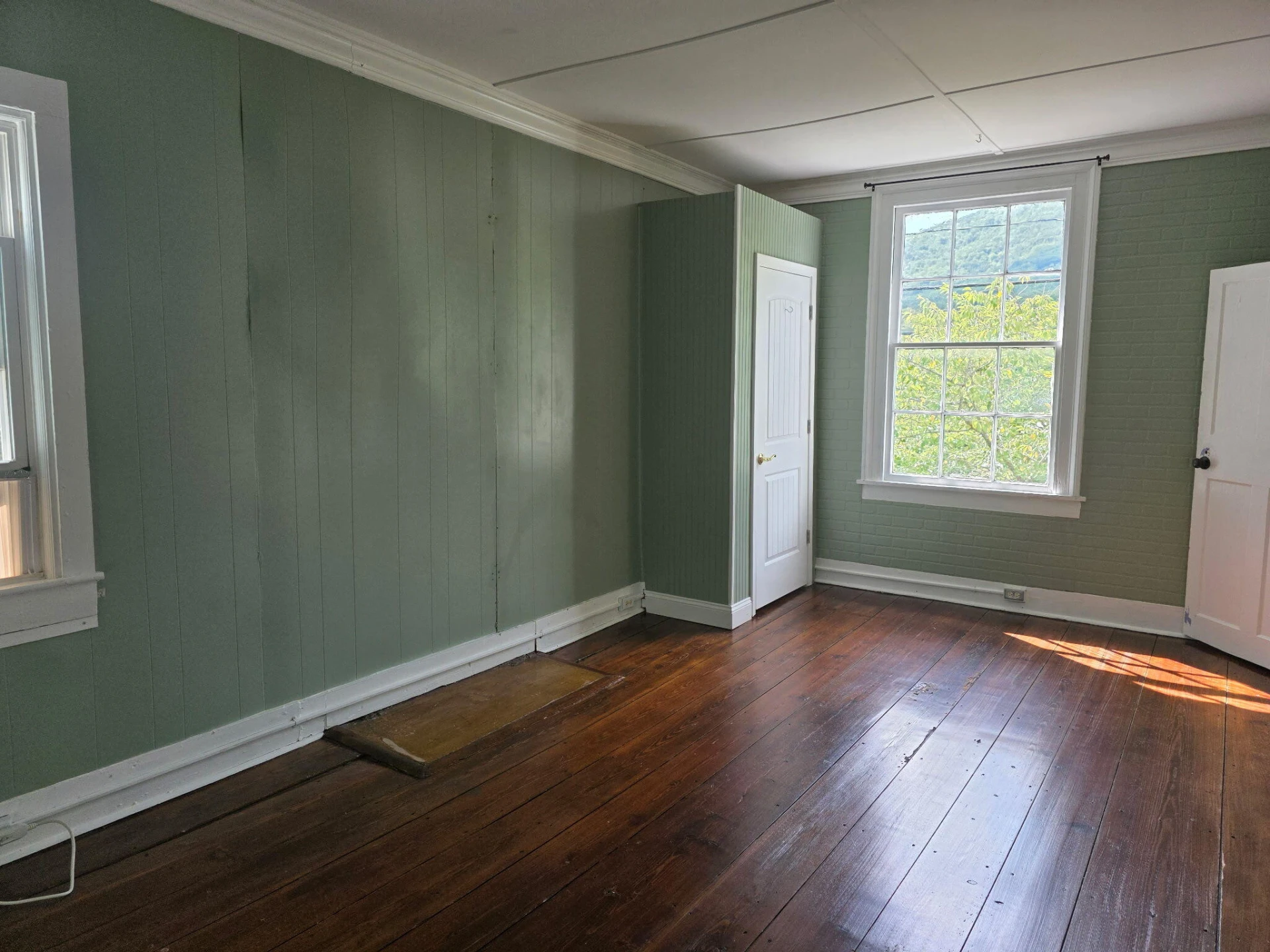 334 Lowe ST - Photo 8