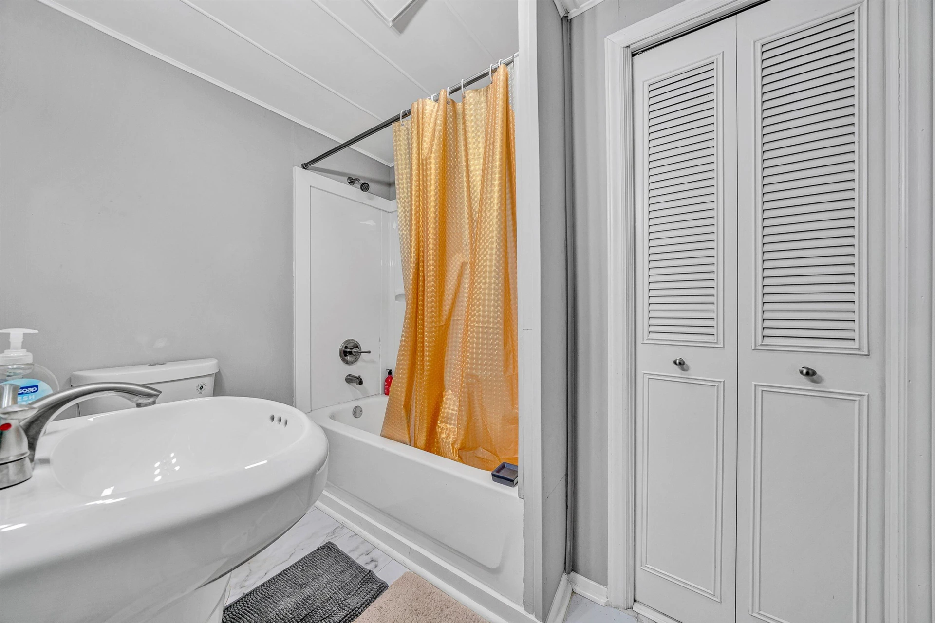 526 Aragona DR - Photo 26