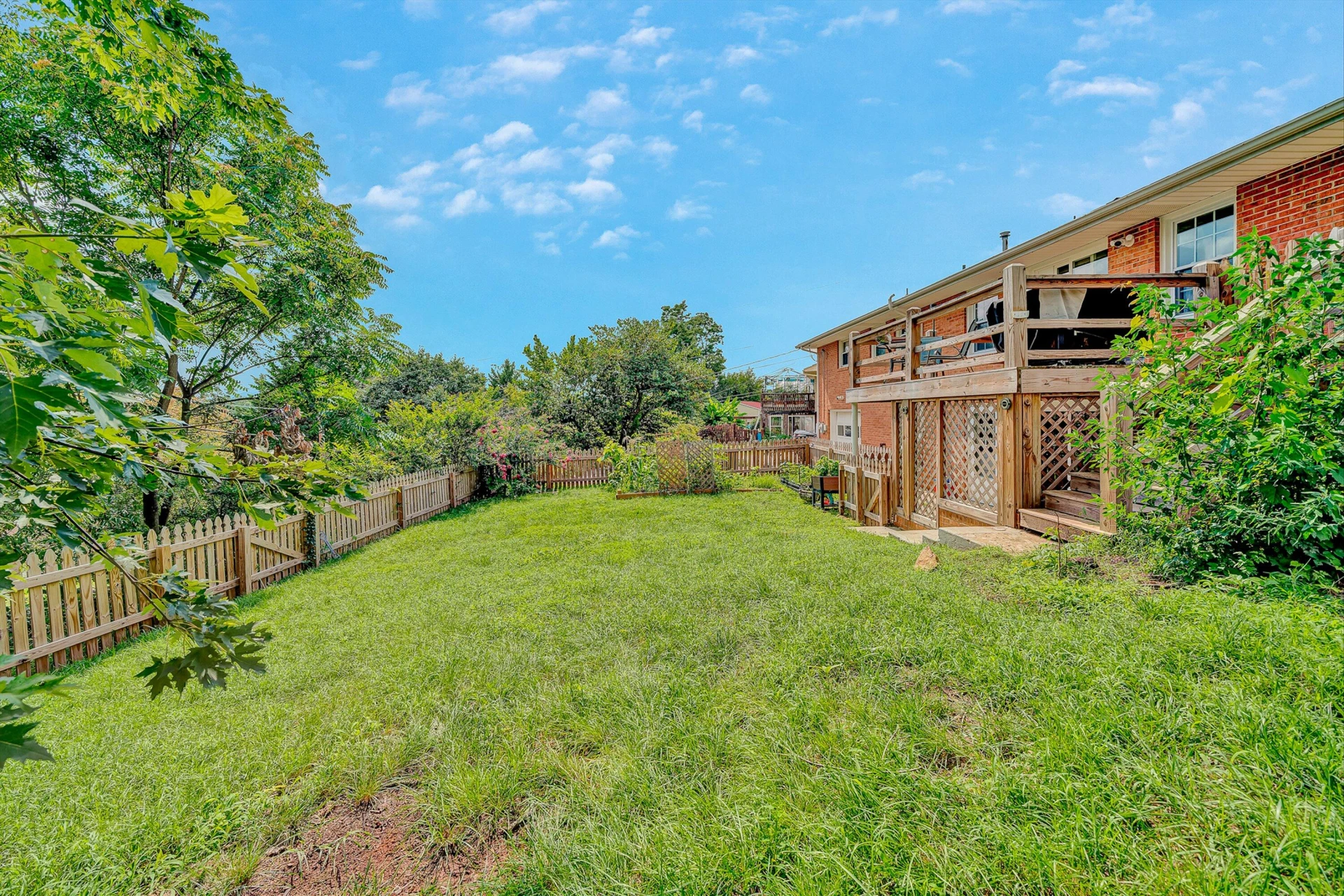 526 Aragona DR - Photo 36