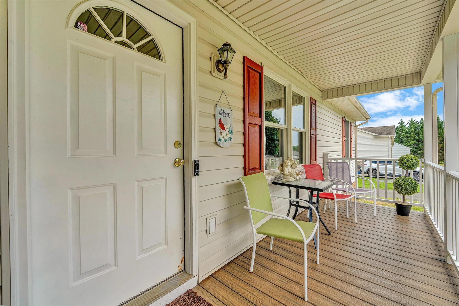 1665 Bellevue RD - Photo 3