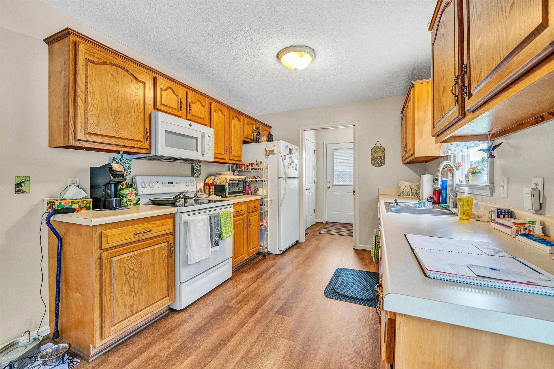 1665 Bellevue RD - Photo 10