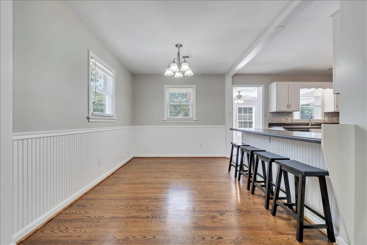 1311 Catawba RD - Photo 7
