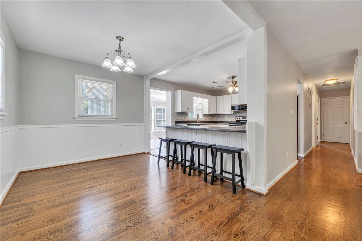 1311 Catawba RD - Photo 8