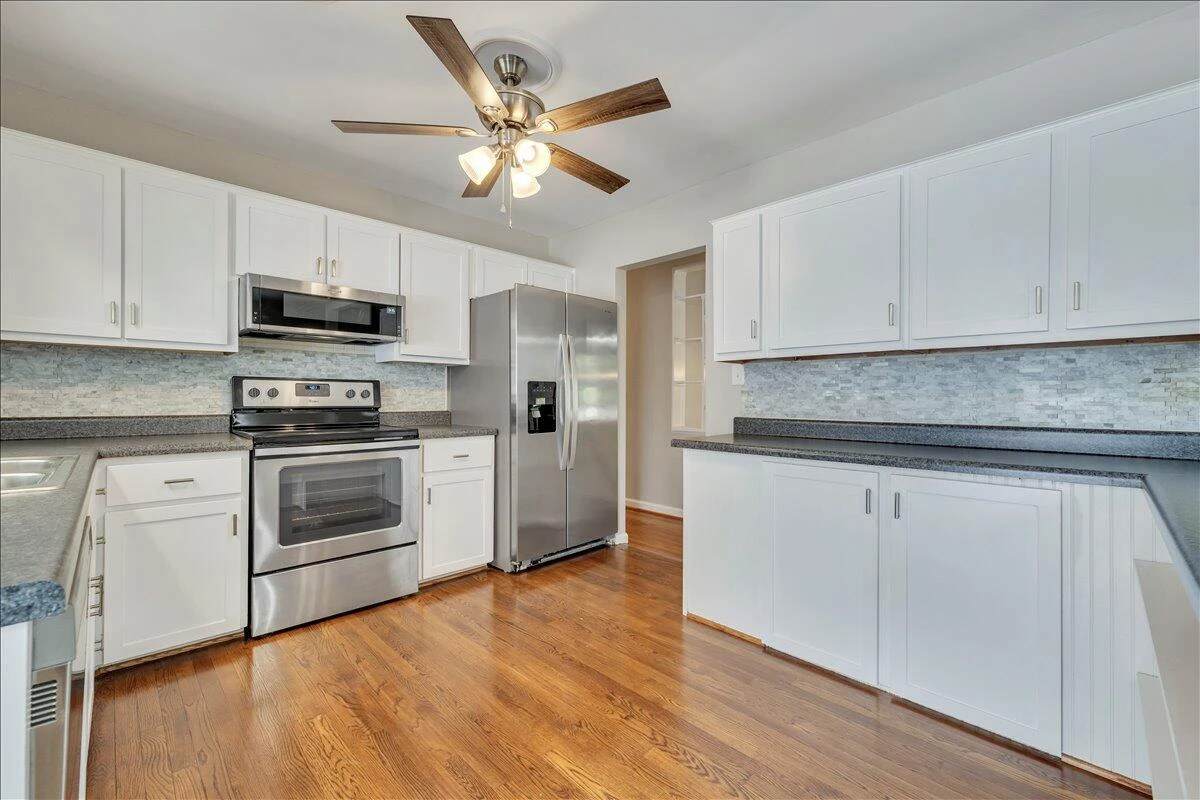 1311 Catawba RD - Photo 13