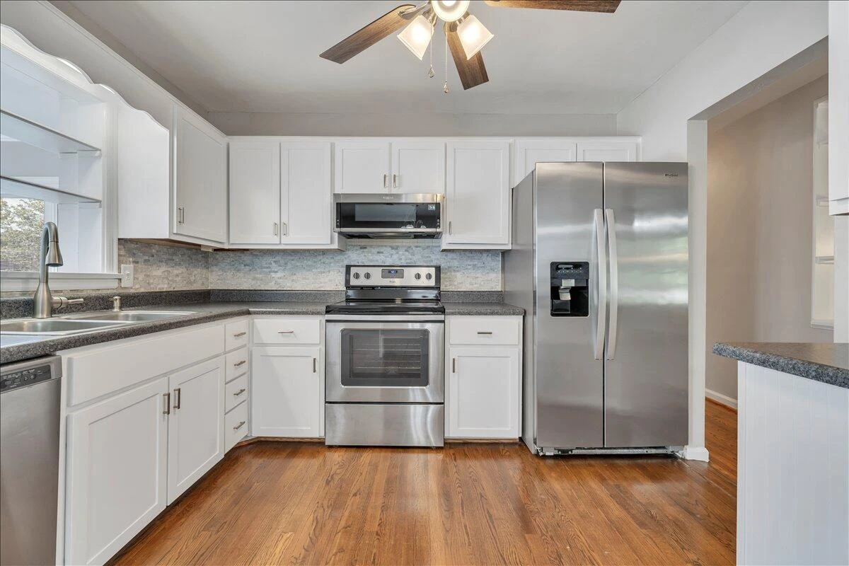 1311 Catawba RD - Photo 14