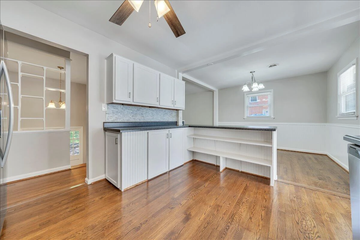 1311 Catawba RD - Photo 18